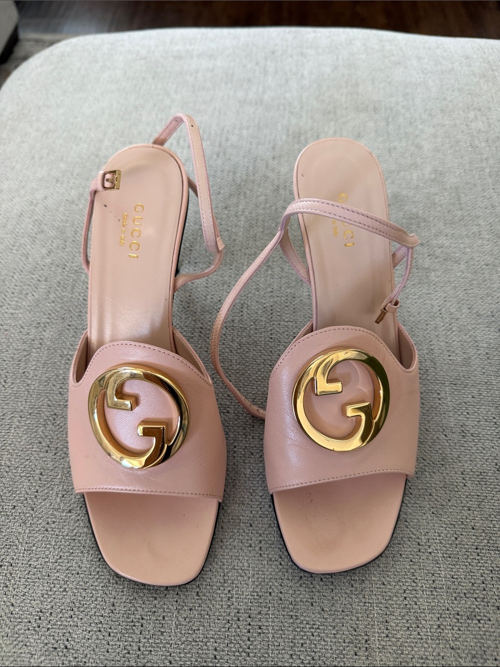 Gucci Pink Leather Slingback Sandals with Gold GG Medallion